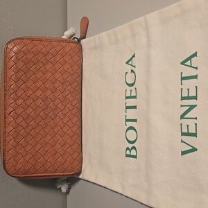 Bottega Veneta Leather Zip Wallet Peach